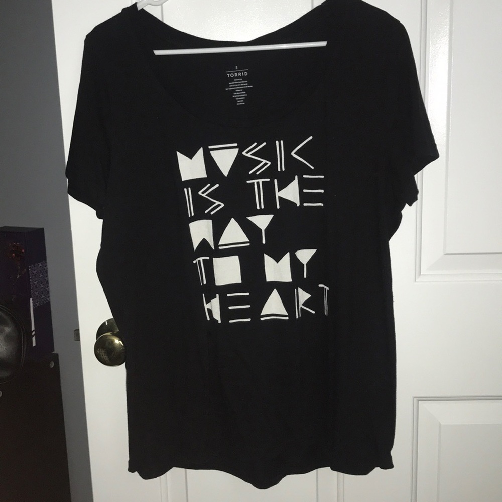 Black Tee w/ saying